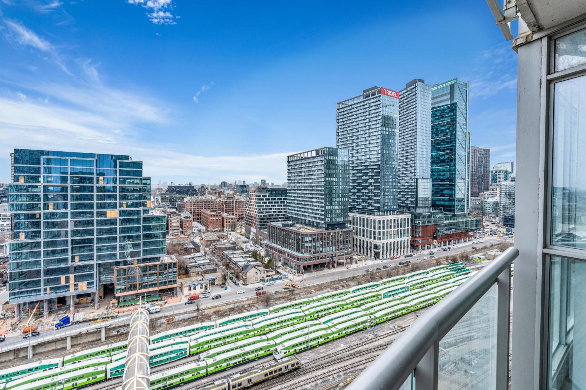 City Downtown Suites Toronto Exterior foto